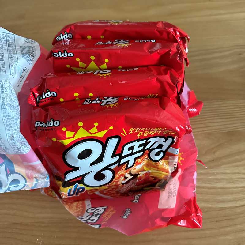 왕뚜껑 봉지라면 모습